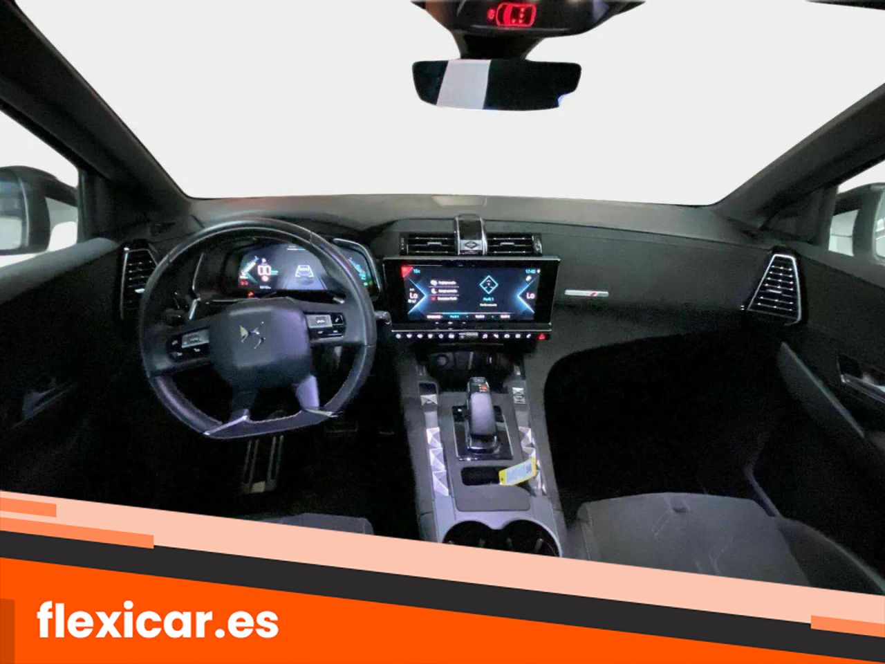 Foto DS Automobiles DS 7 10