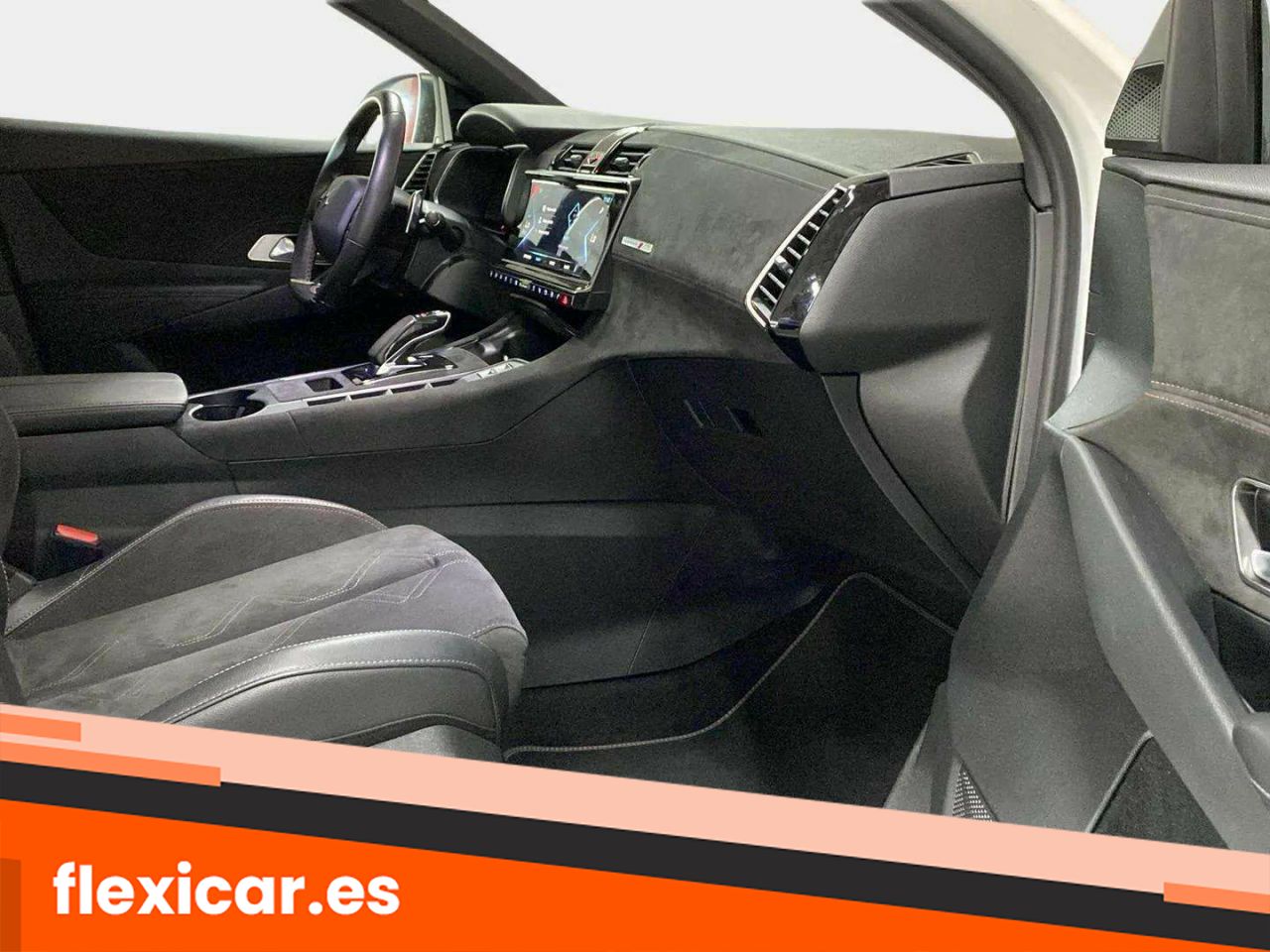Foto DS Automobiles DS 7 14