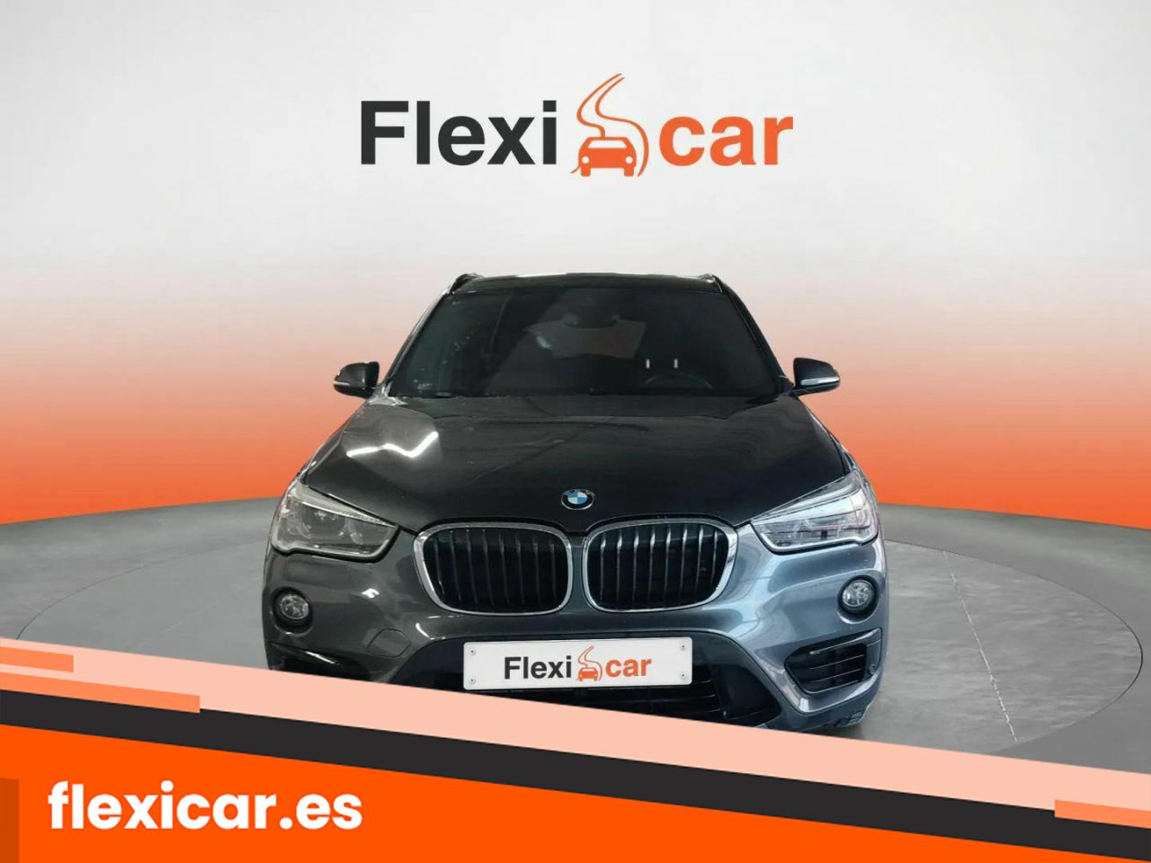 Foto BMW X1 9