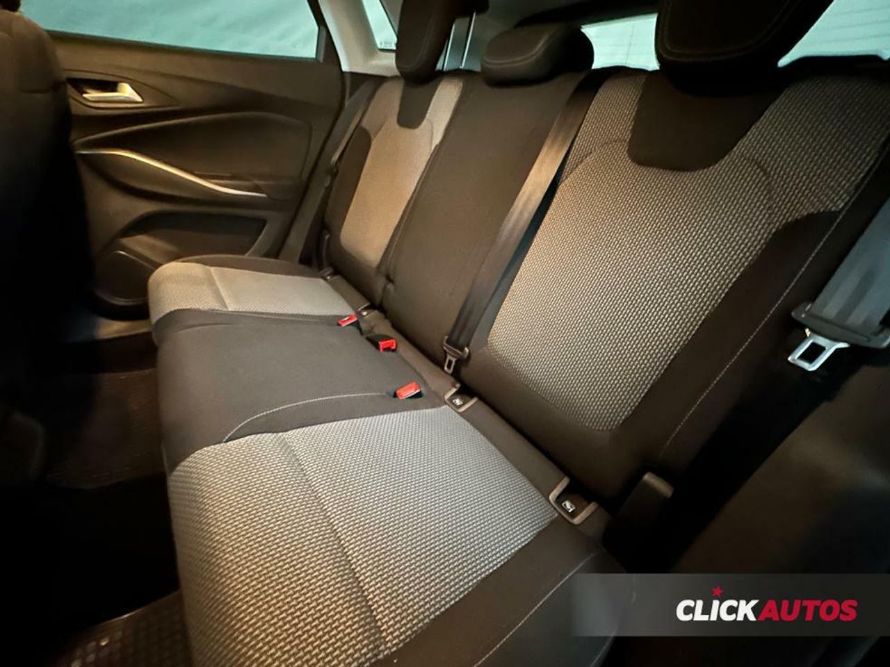 Foto Opel Grandland X 21