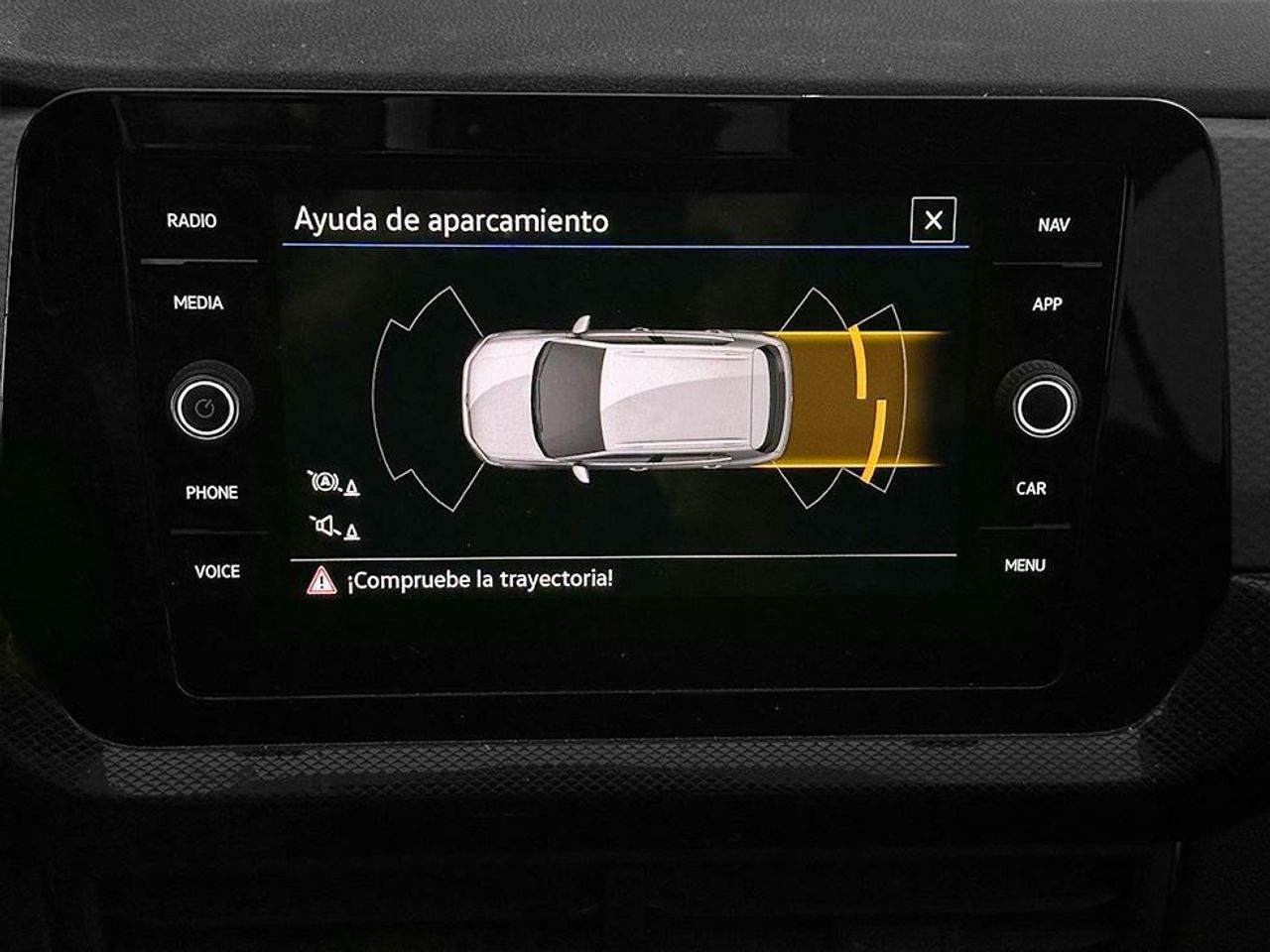 Foto Volkswagen T-Cross 13