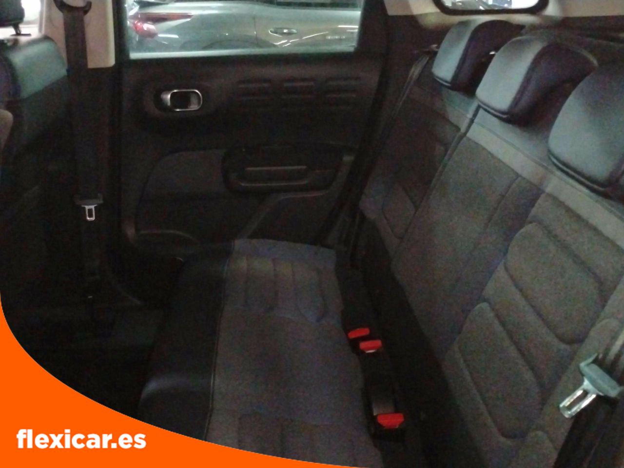 Foto Citroën C3 Aircross 16