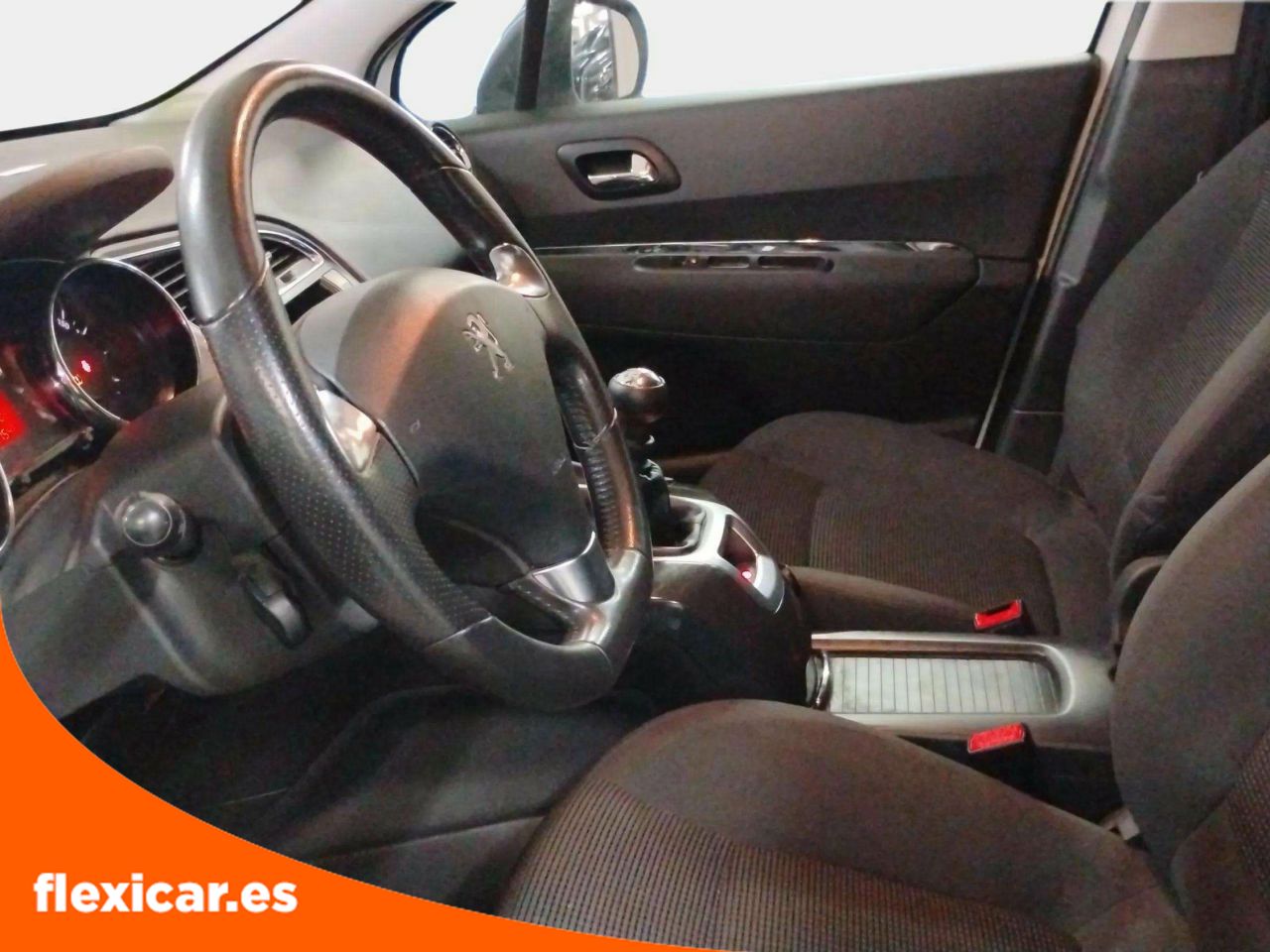 Foto Peugeot 5008 7