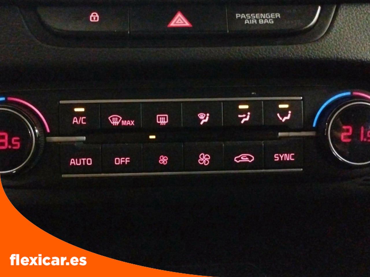 Foto Kia XCeed 17