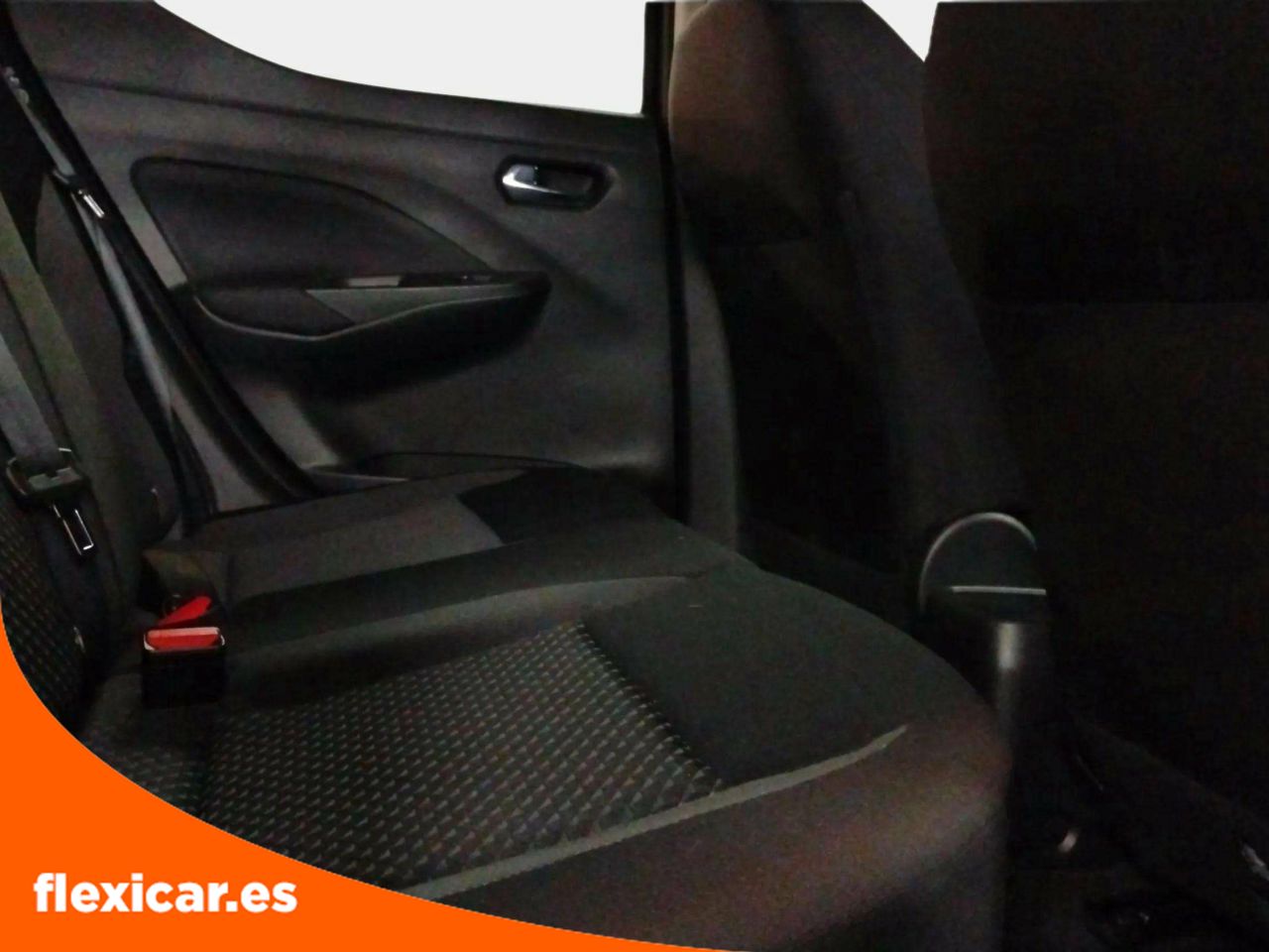 Foto Nissan Micra 11