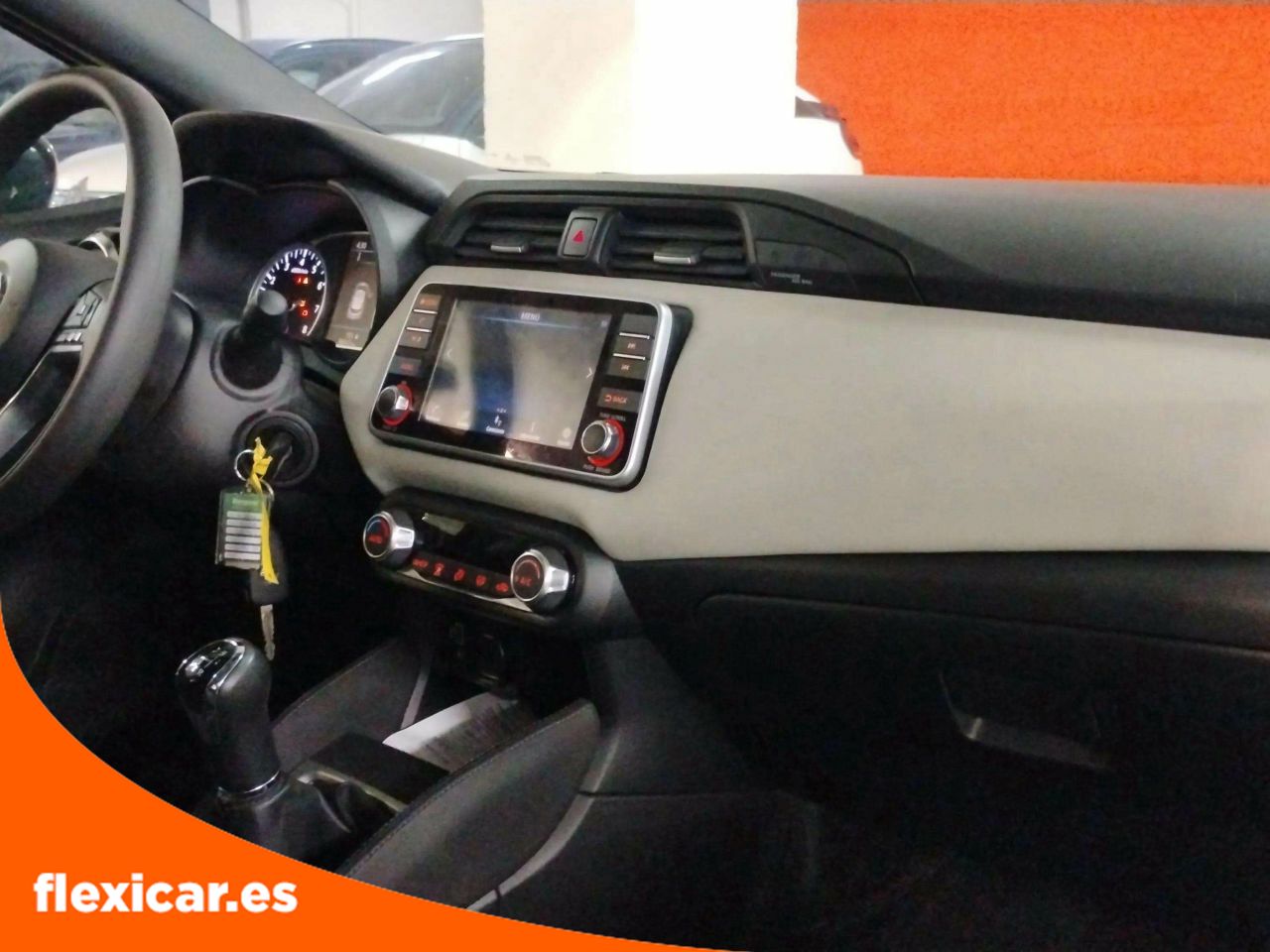Foto Nissan Micra 15