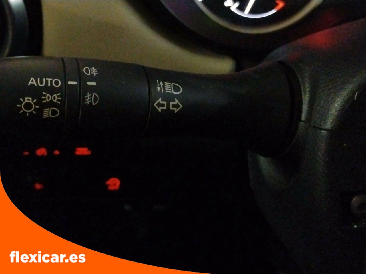 Foto Nissan Micra 19