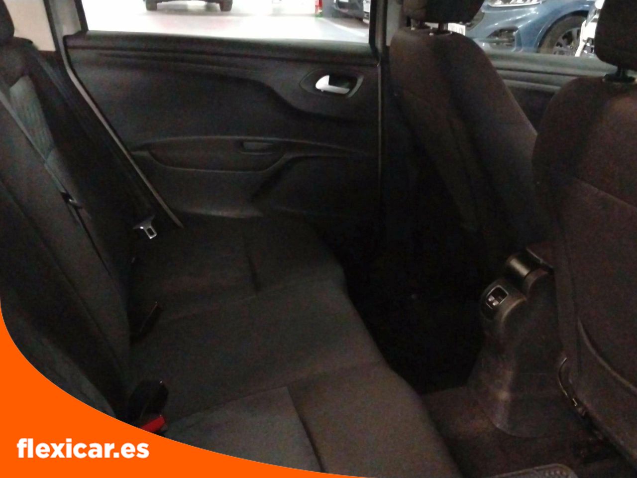 Foto Citroën C-Elysèe 19
