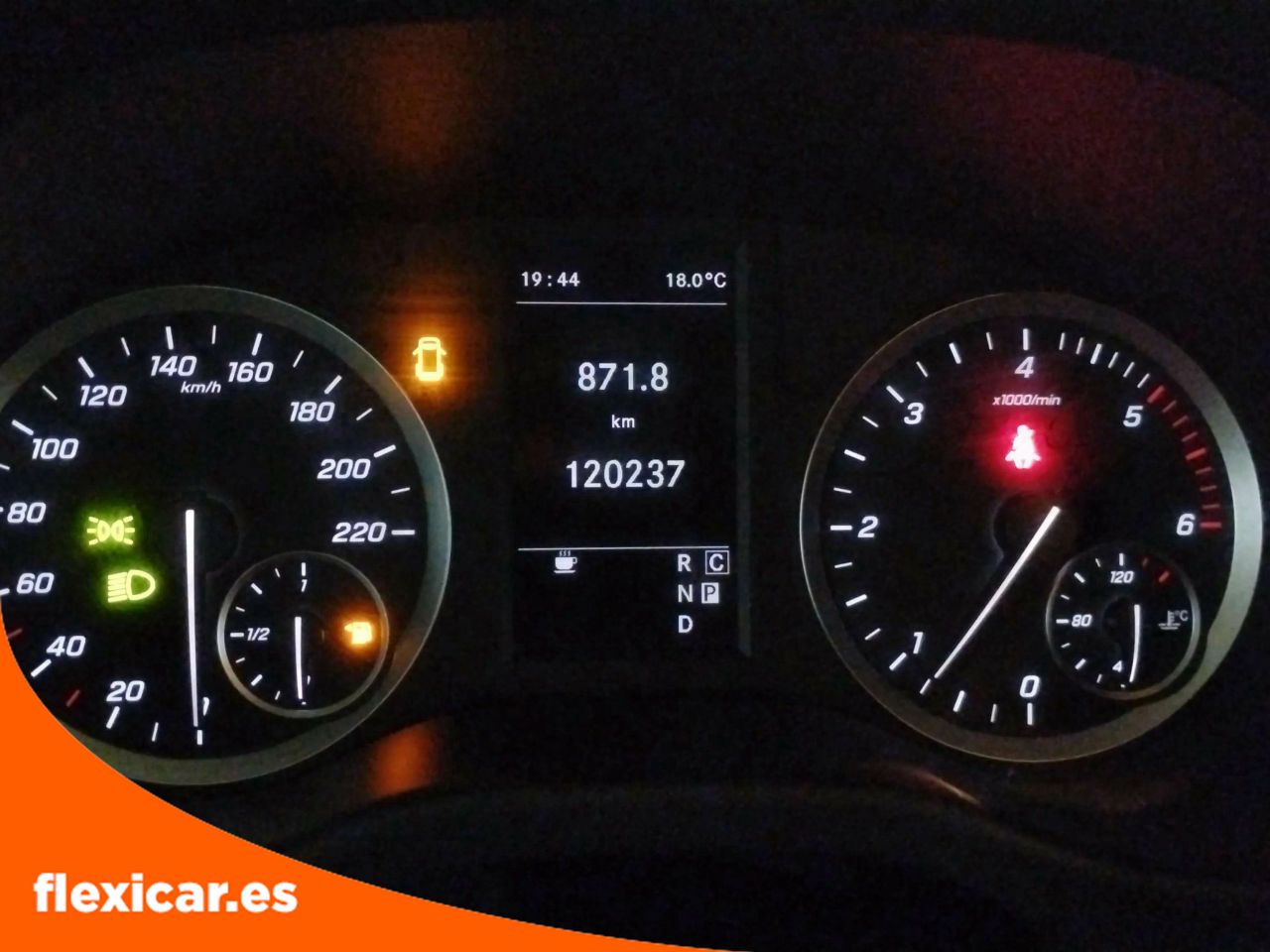Foto Mercedes-Benz Vito 16