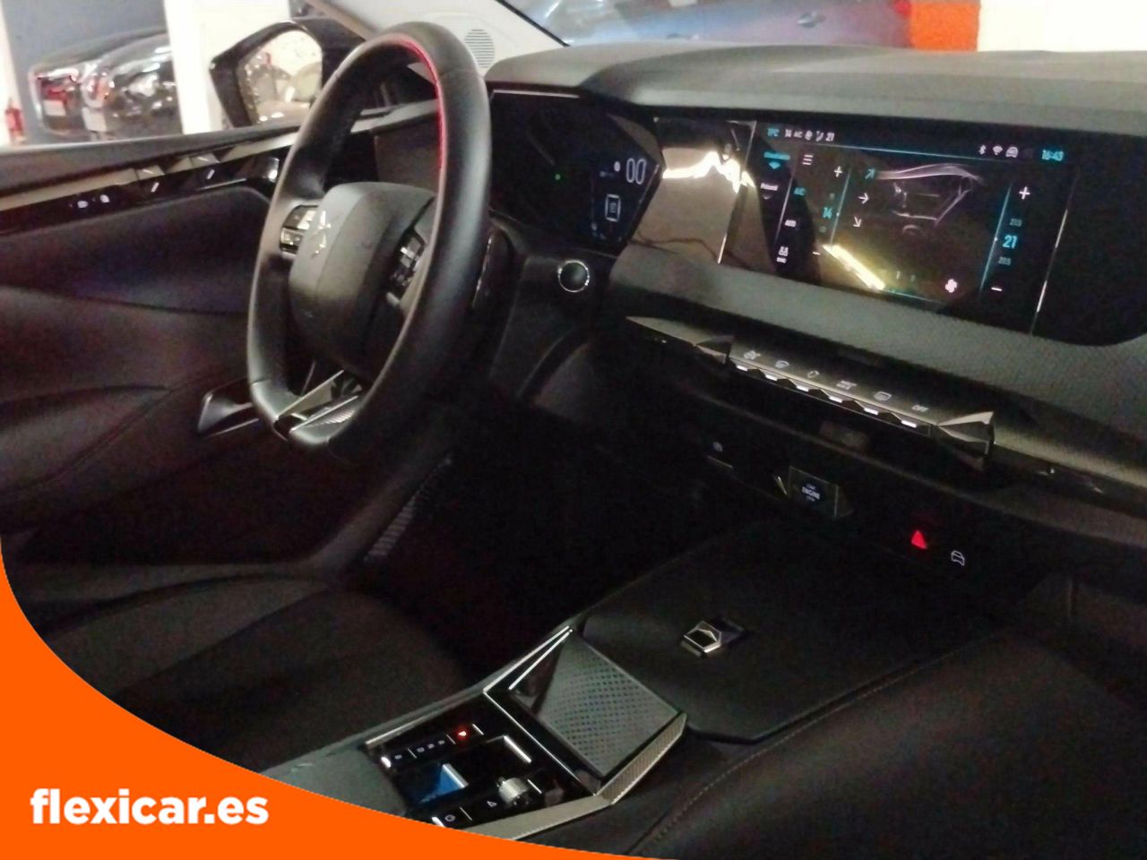 Foto DS Automobiles DS 4 19