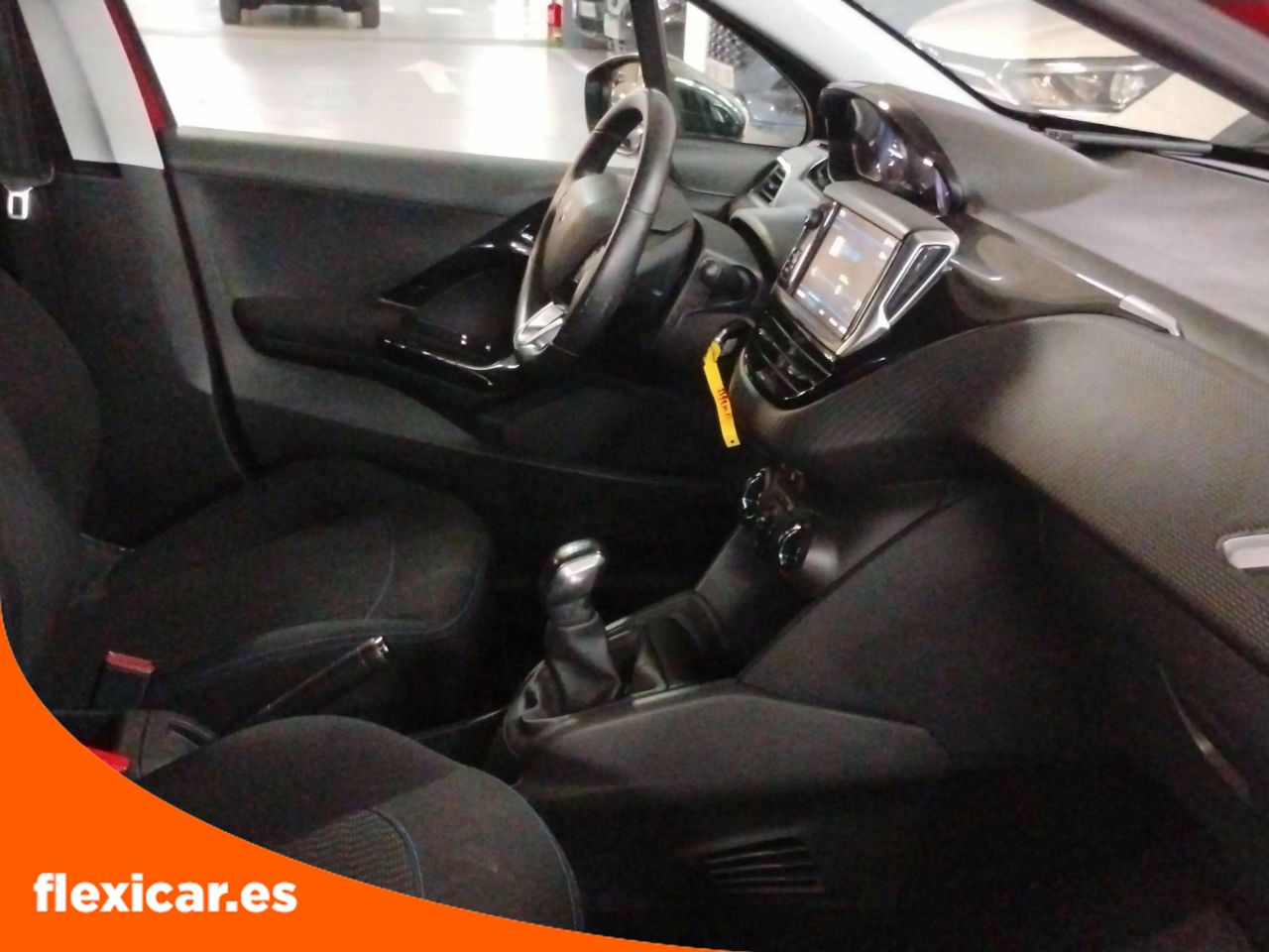 Foto Peugeot 208 12