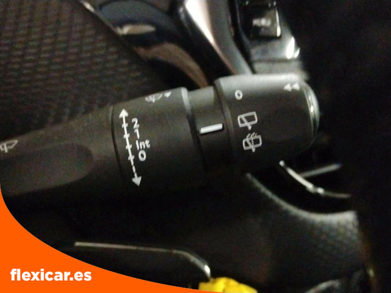 Foto Peugeot 208 16