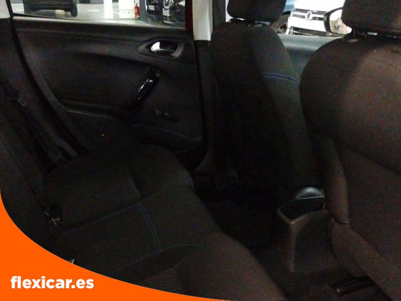 Foto Peugeot 208 22