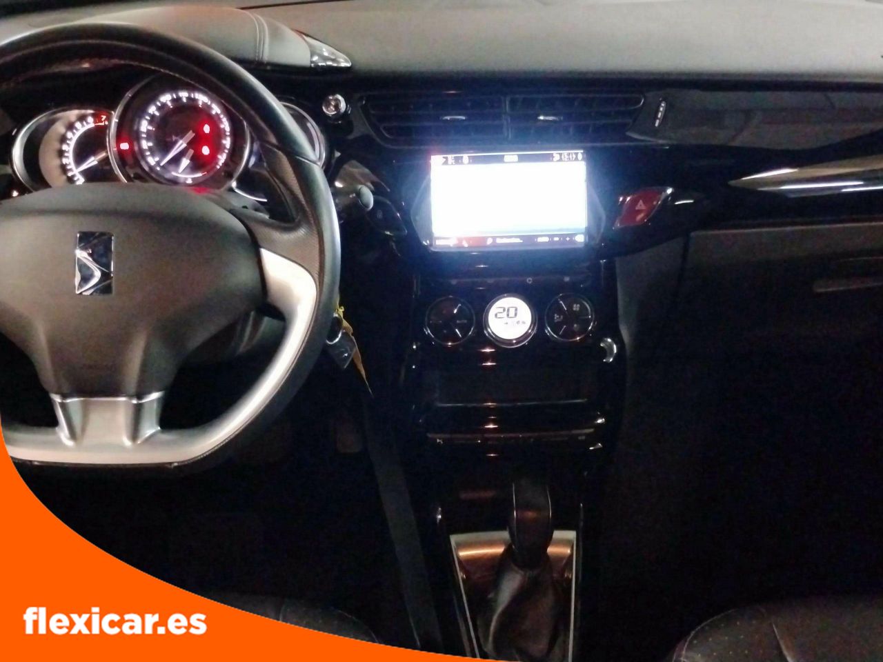 Foto DS Automobiles DS 3 8