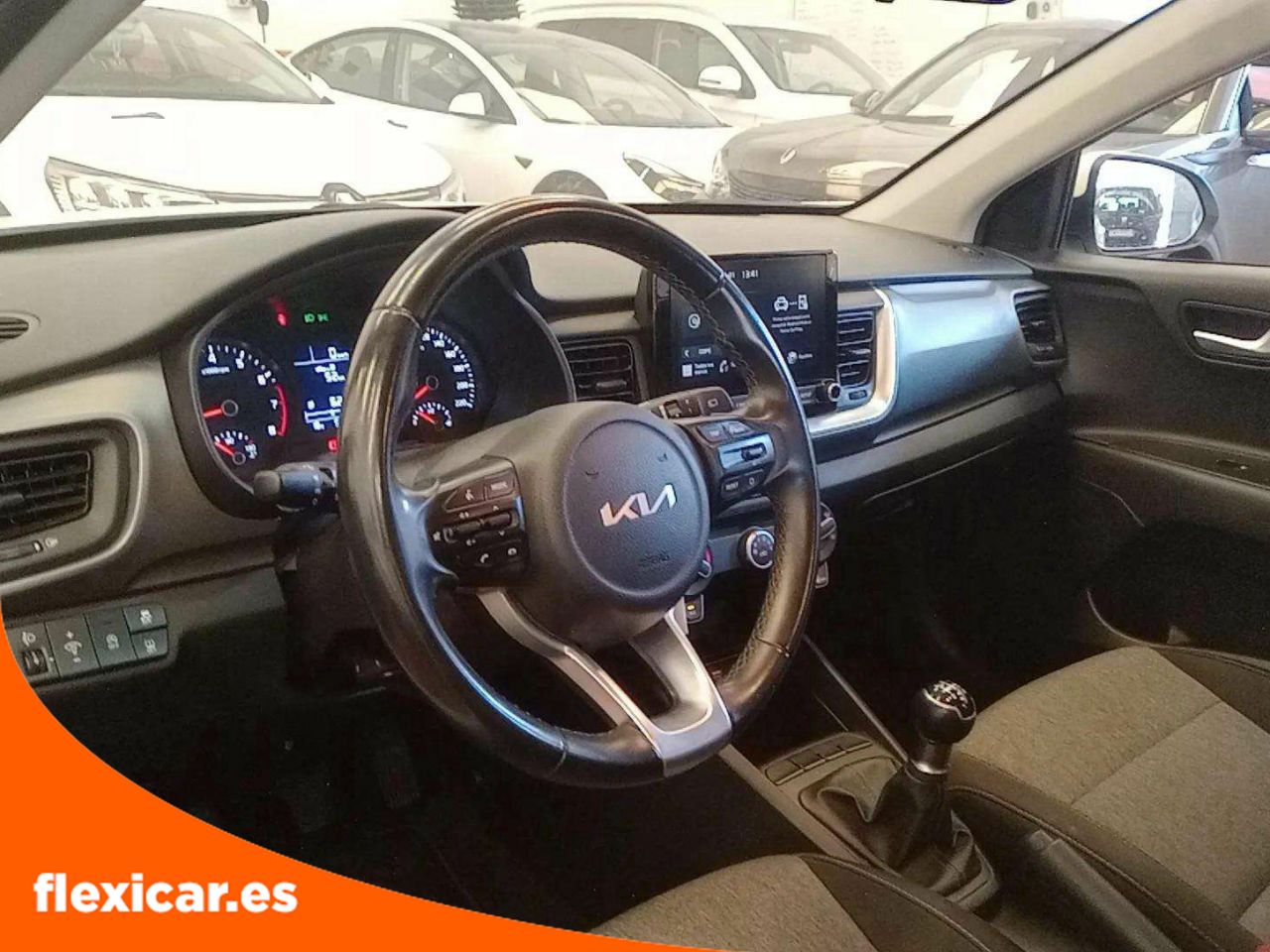 Foto Kia Stonic 15