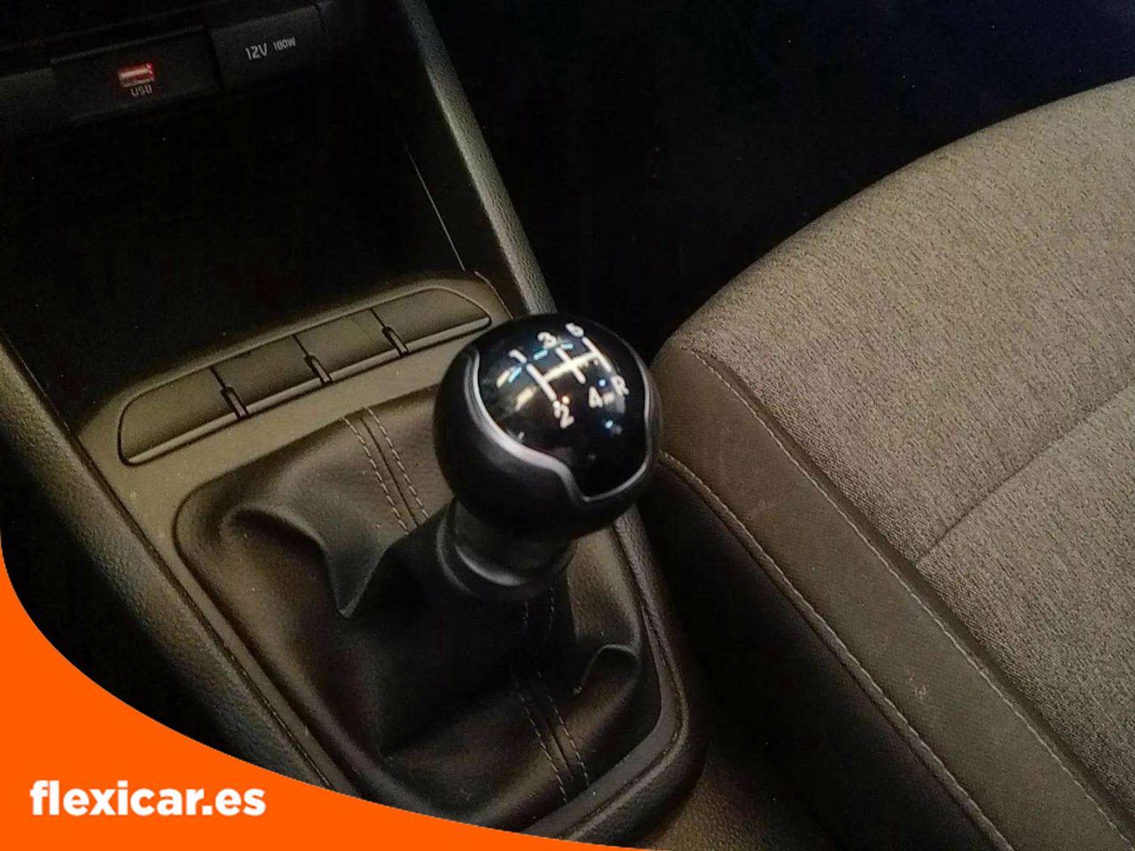 Foto Kia Stonic 17