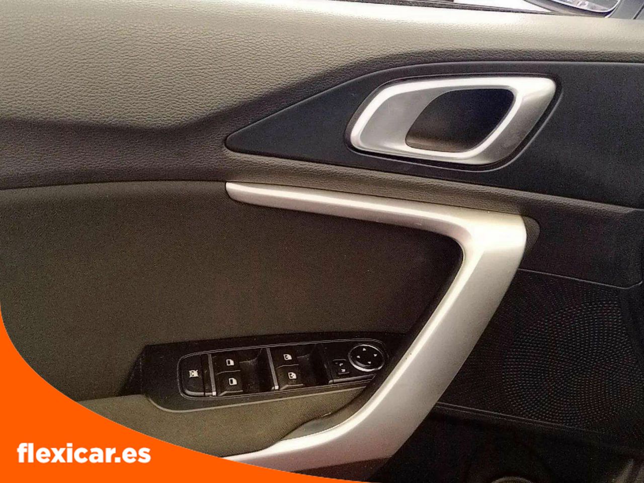 Foto Kia XCeed 17