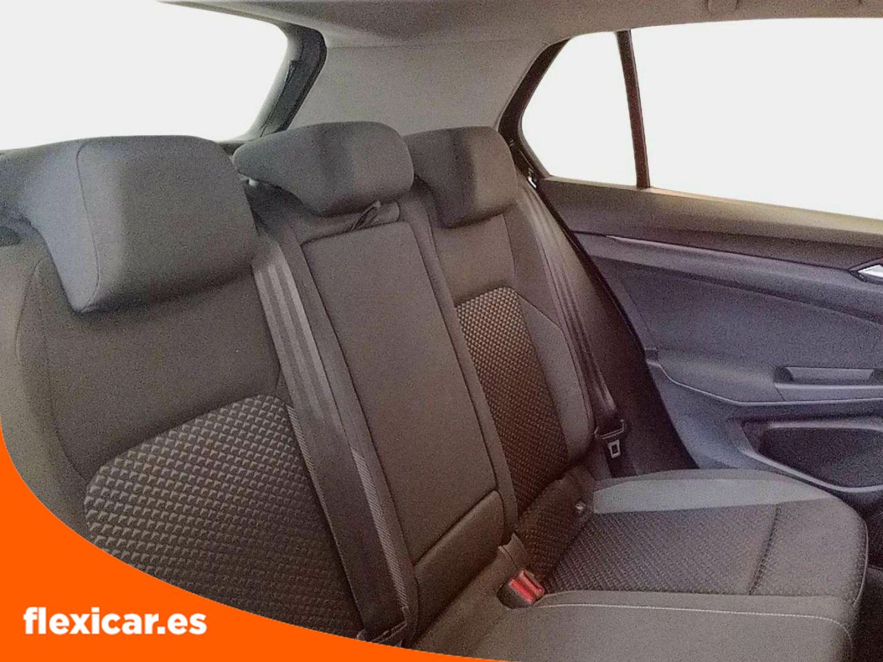Foto Volkswagen Golf 13