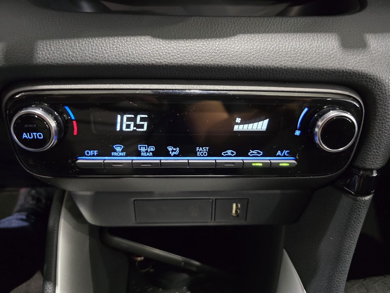 Foto Toyota Yaris 22