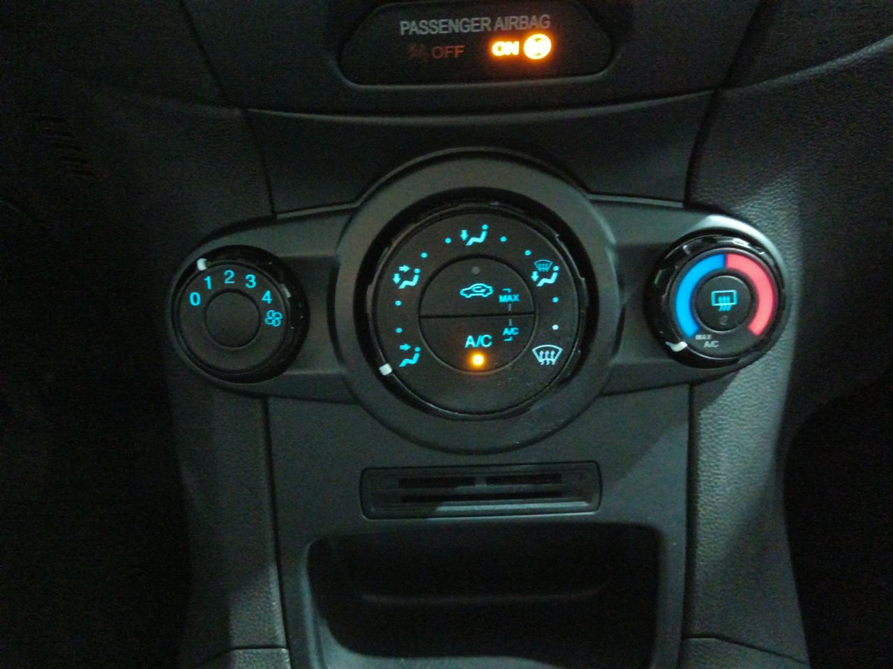 Foto Ford Fiesta 15