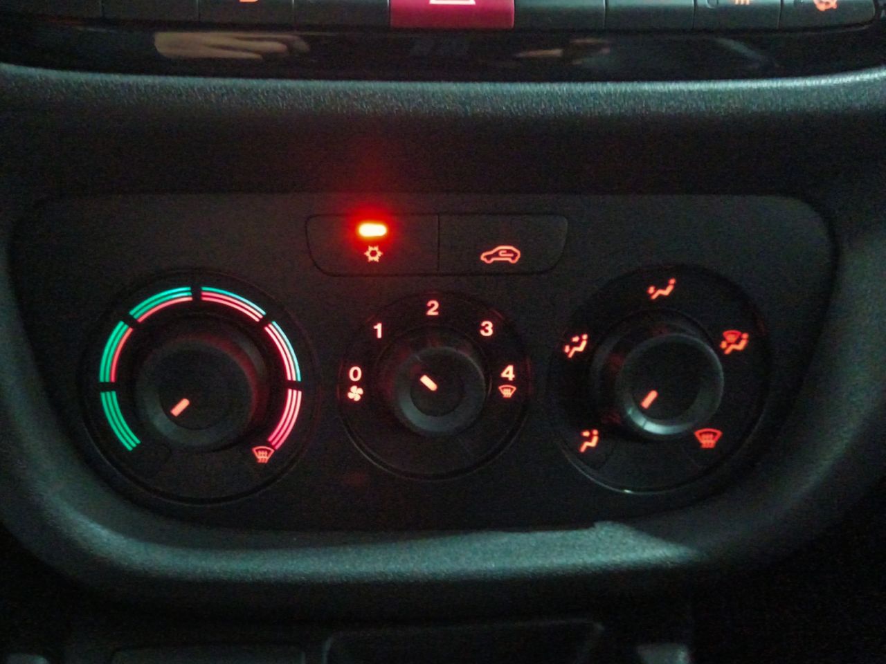 Foto Fiat Doblo 17
