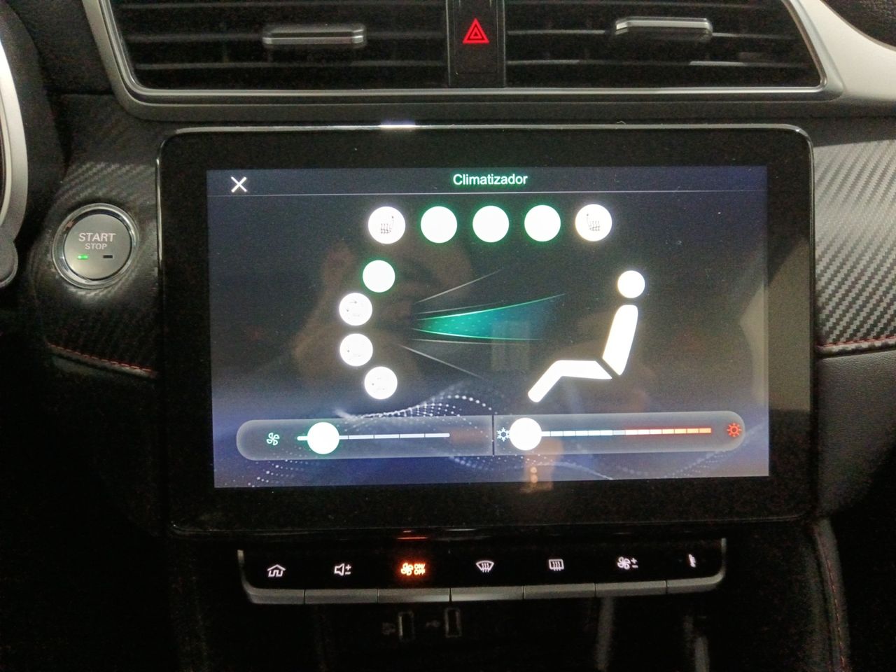 Foto MG ZS 17