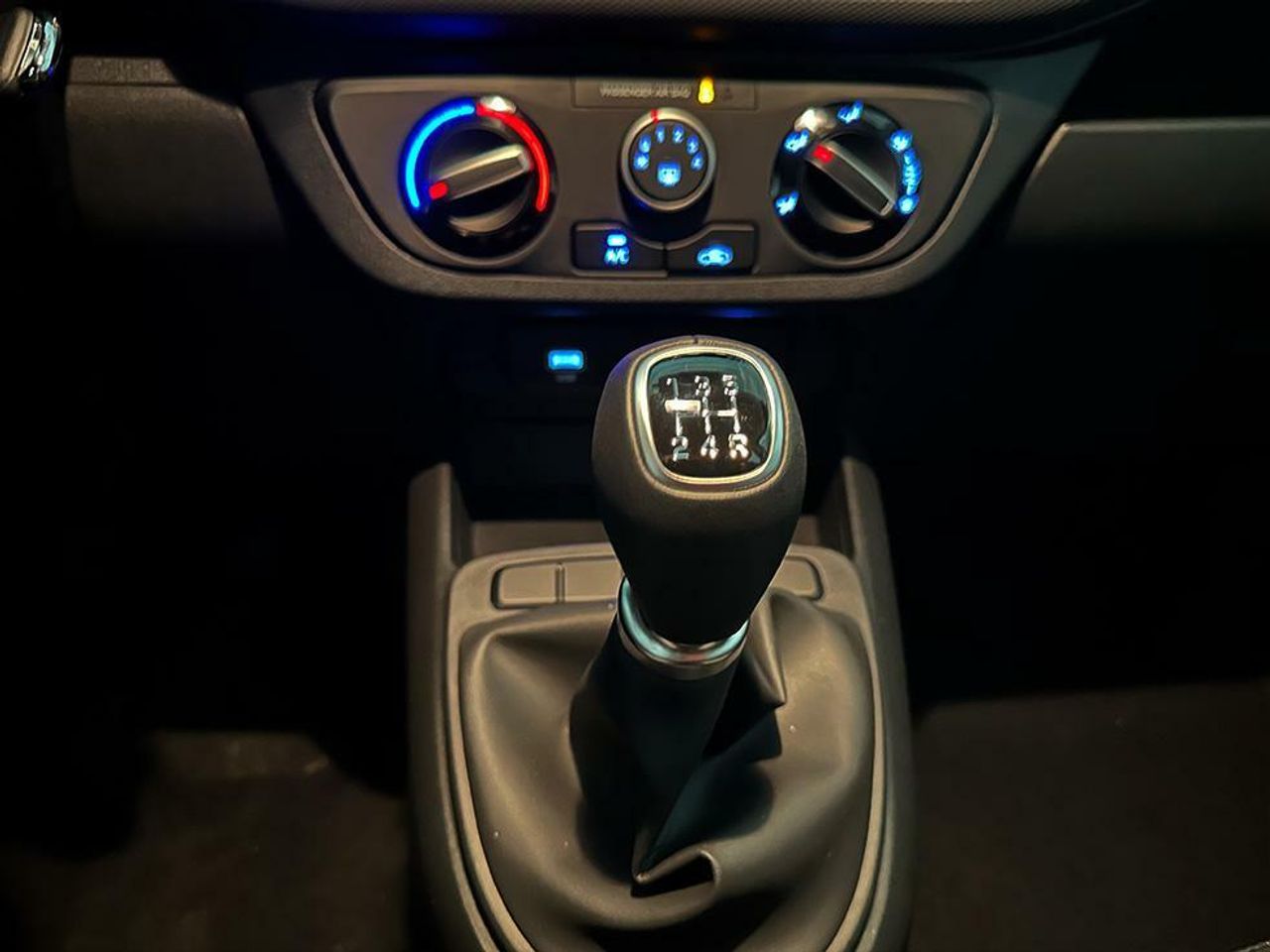 Foto Hyundai i10 14