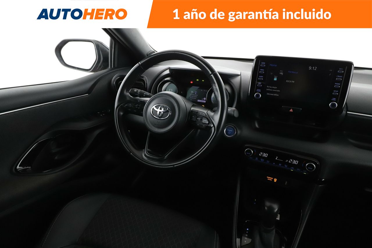 Foto Toyota Yaris 14
