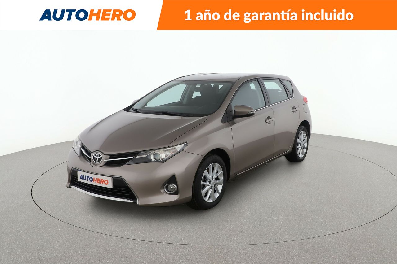 Foto Toyota Auris 1