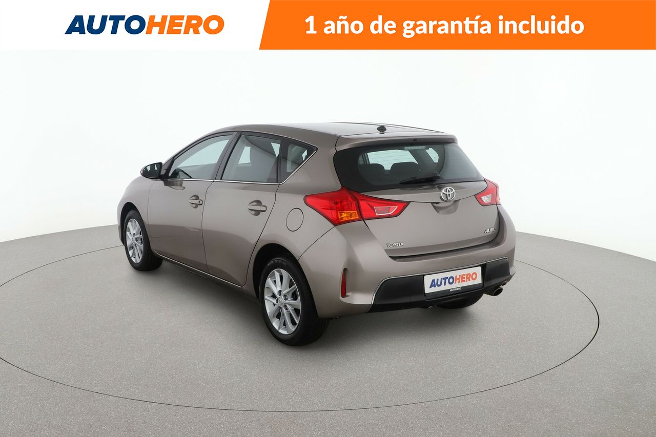 Foto Toyota Auris 4