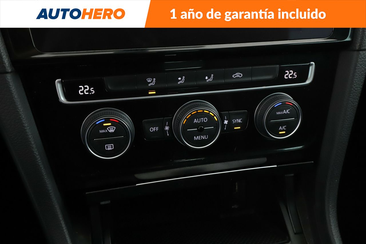 Foto Volkswagen Golf 24