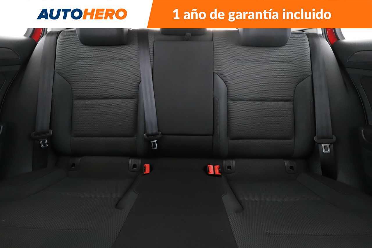 Foto Volkswagen Golf 16