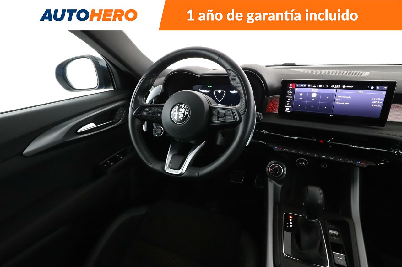 Foto Alfa Romeo Tonale 14