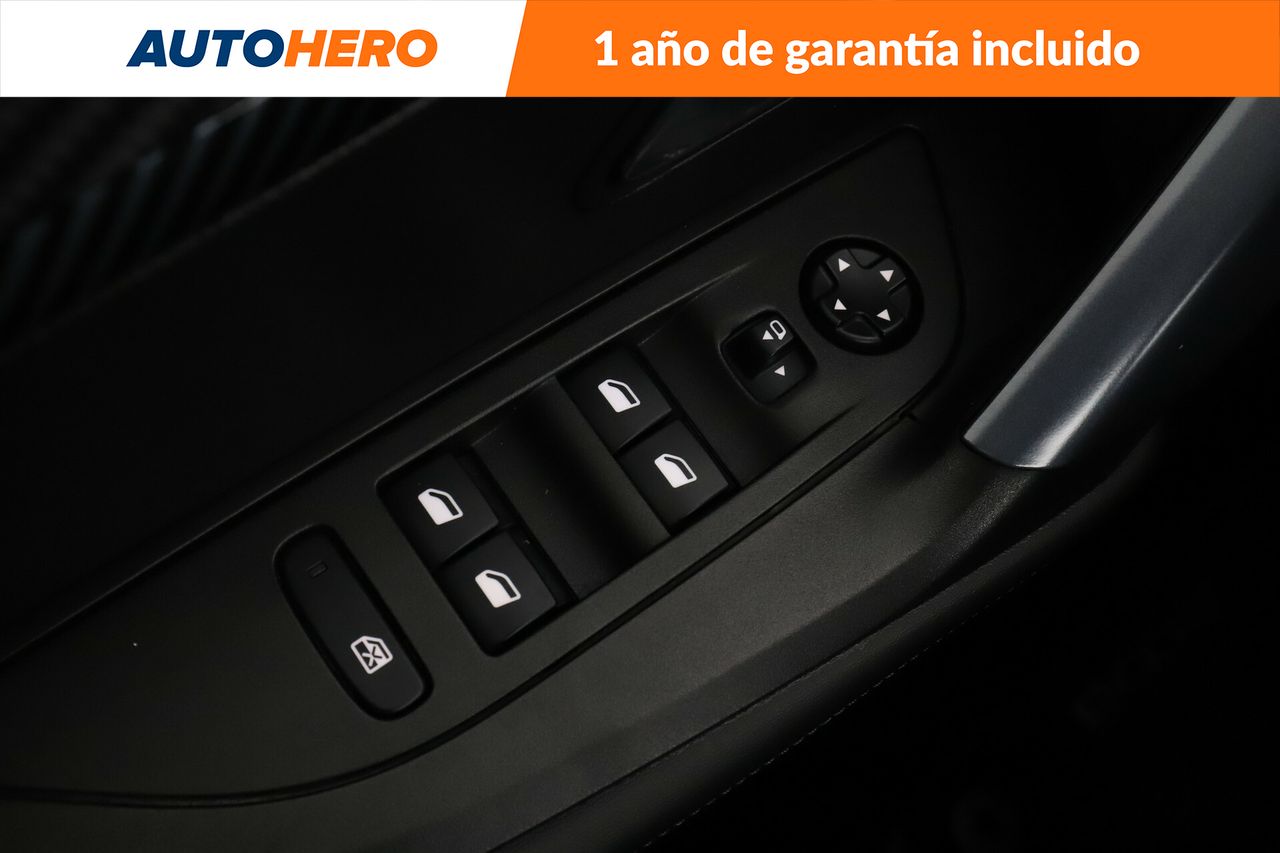 Foto Peugeot 2008 28