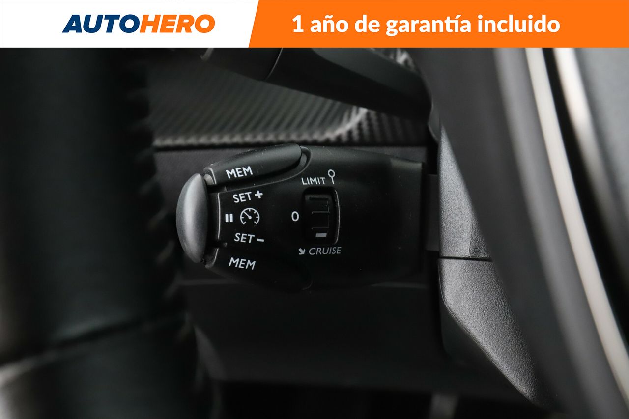 Foto Peugeot 2008 30