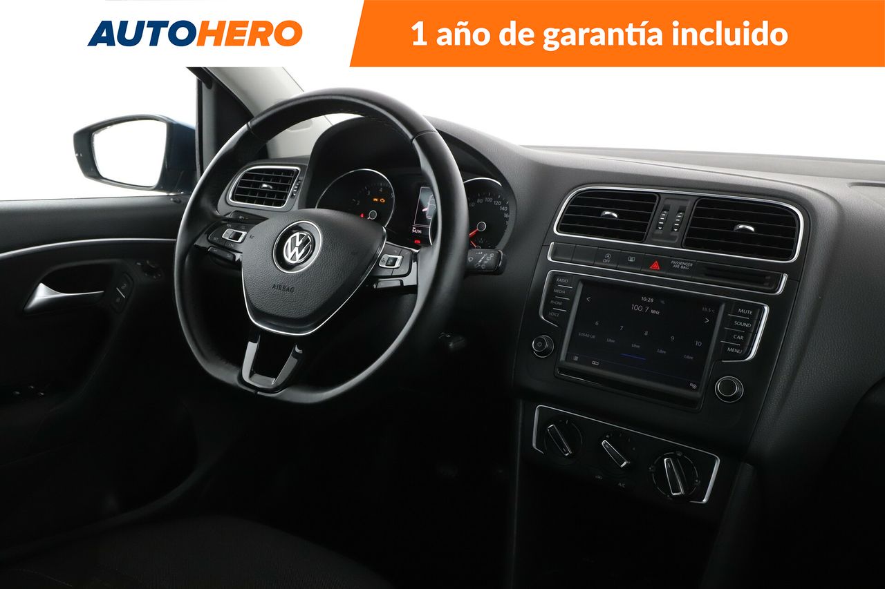 Foto Volkswagen Polo 14