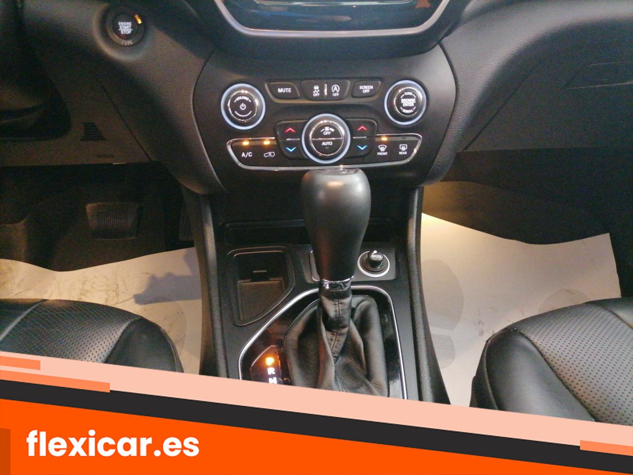 Foto Jeep Cherokee 17
