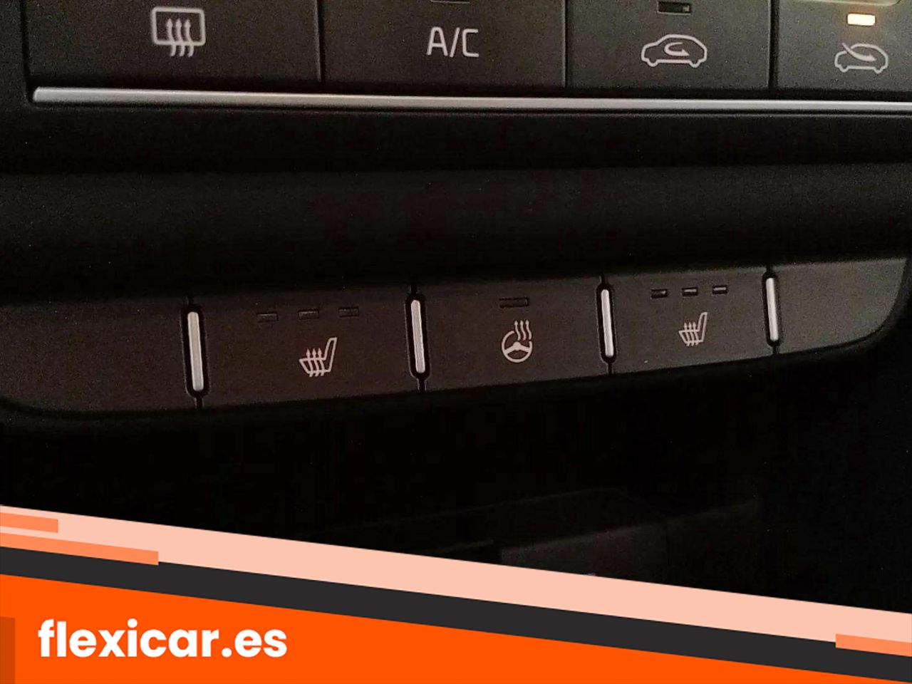 Foto Kia XCeed 22