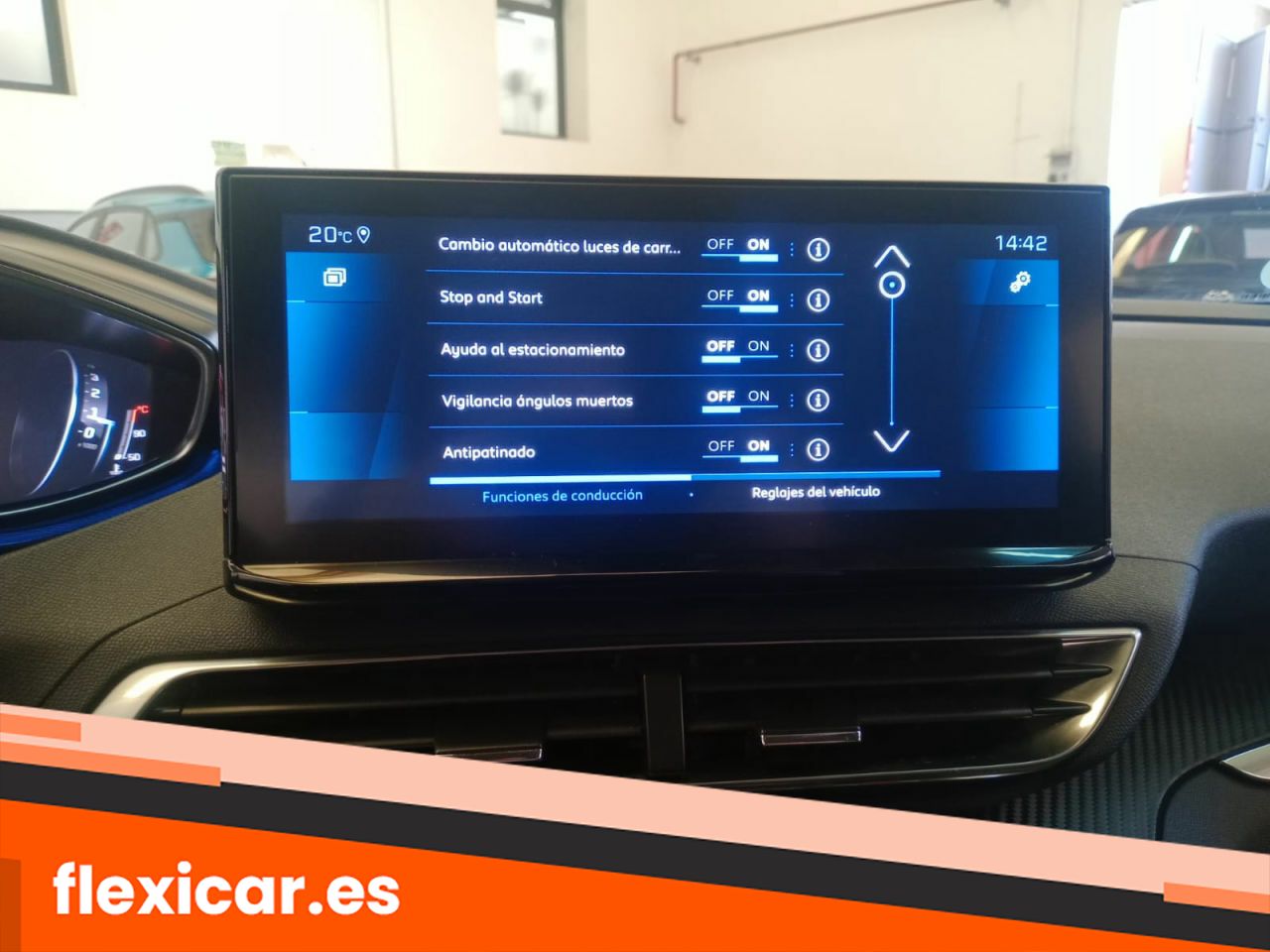 Foto Peugeot 5008 18