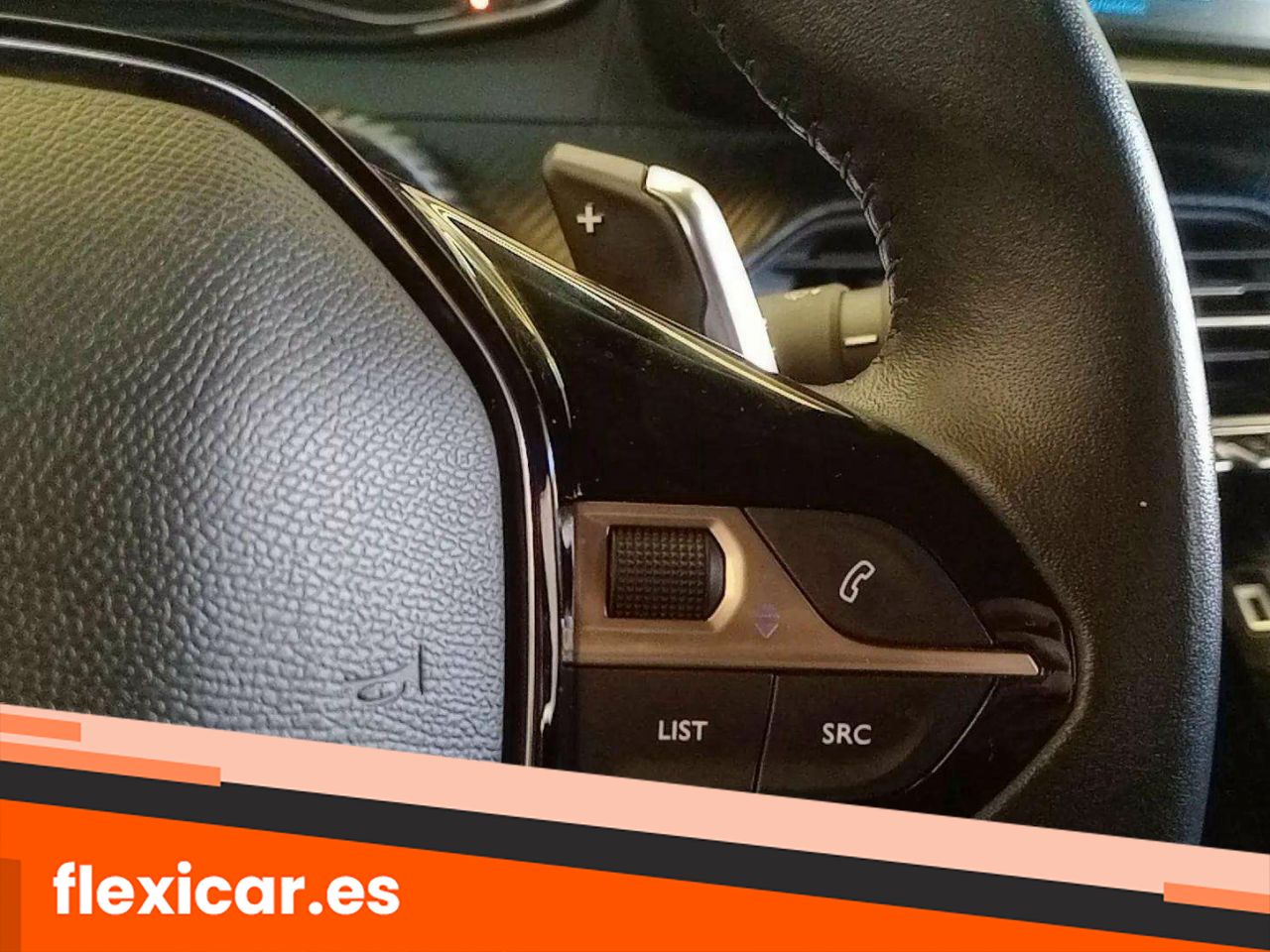 Foto Peugeot 208 14