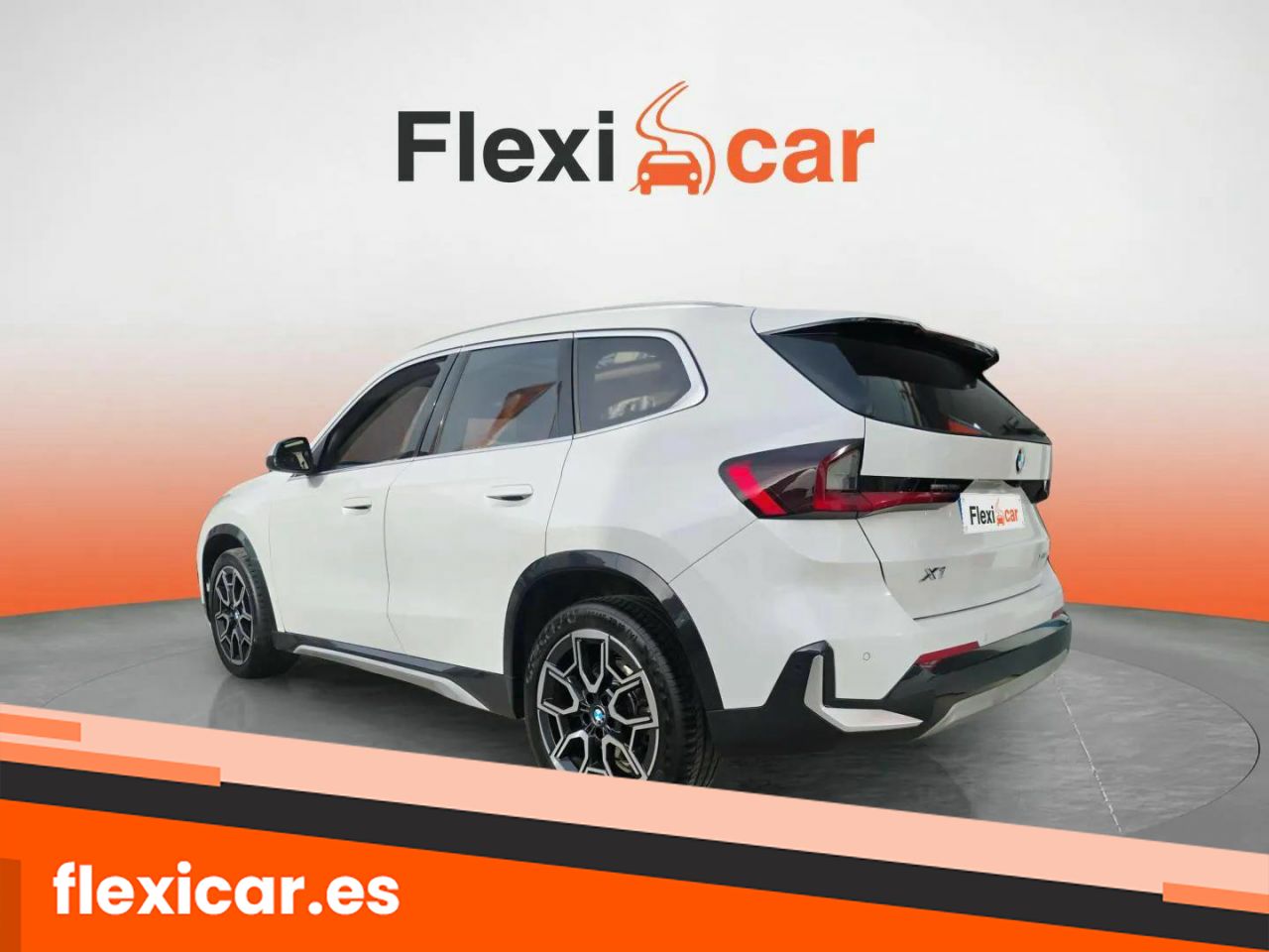 Foto BMW X1 4