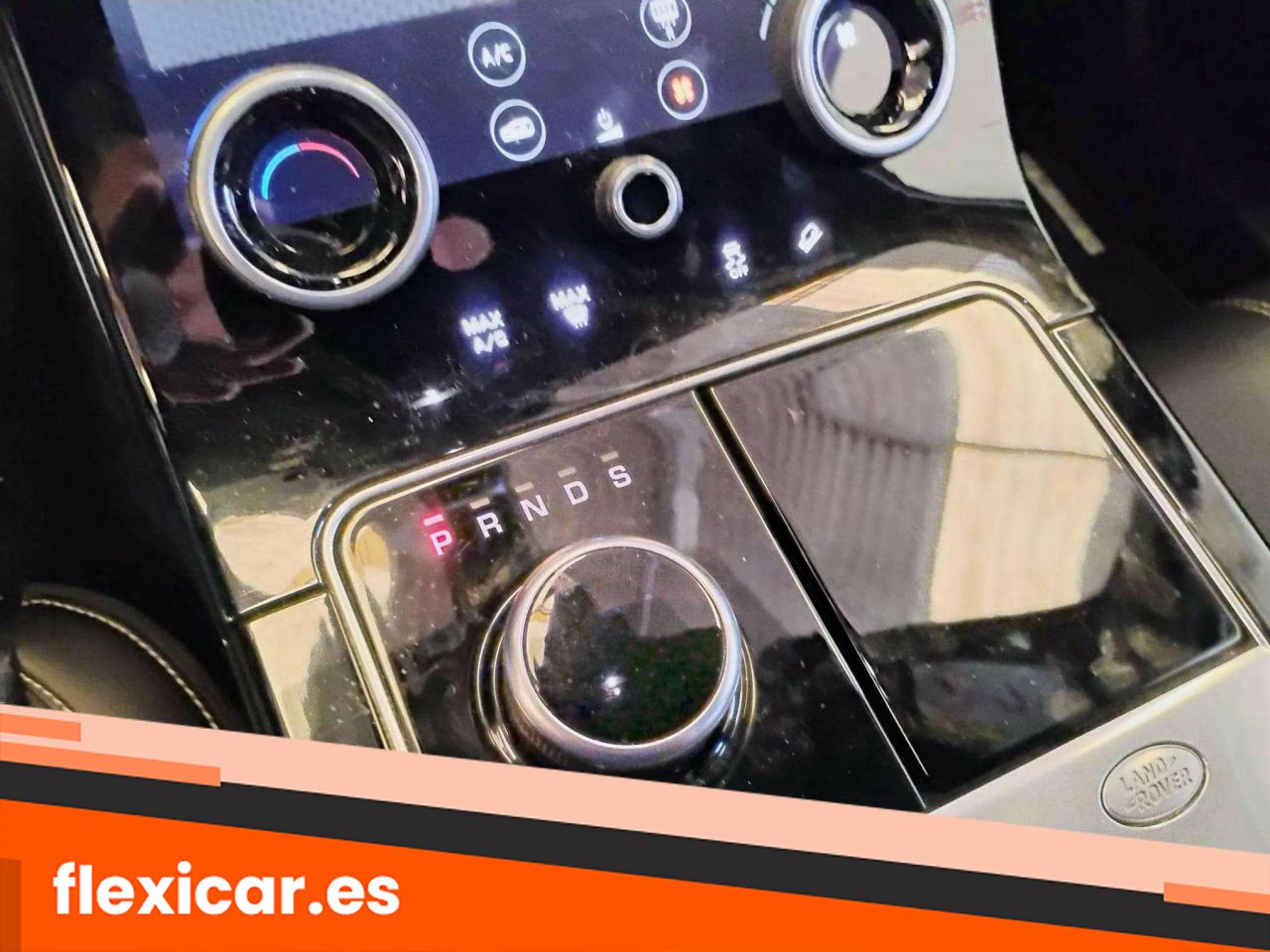 Foto Land-Rover Range Rover Velar 13