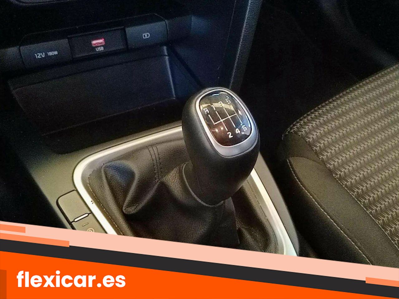 Foto Kia XCeed 19