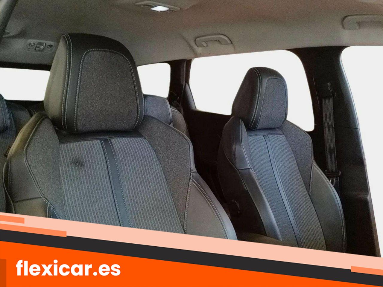 Foto Peugeot 5008 12