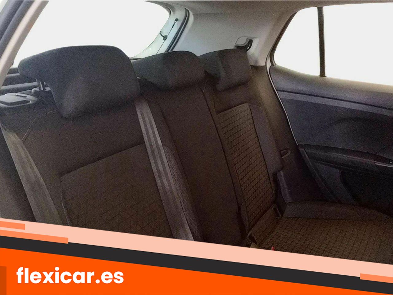 Foto Volkswagen T-Cross 11
