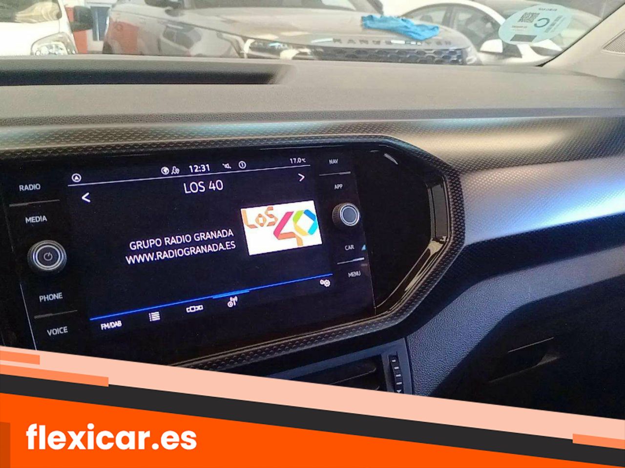 Foto Volkswagen T-Cross 19