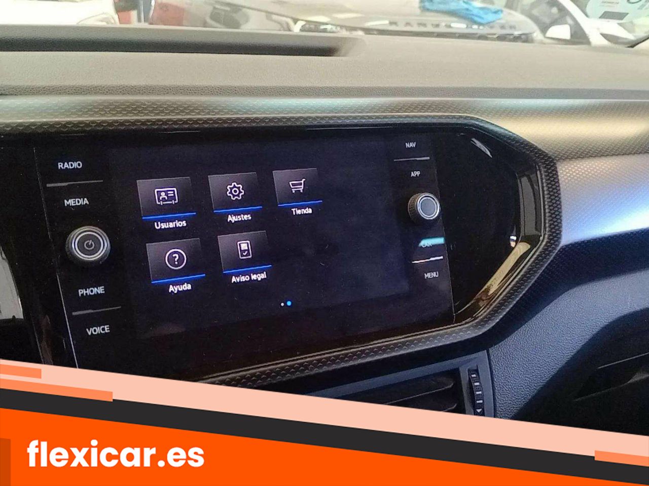 Foto Volkswagen T-Cross 22
