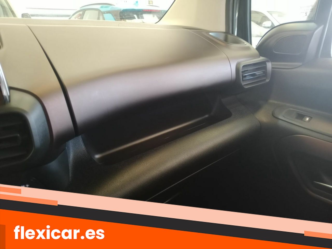 Foto Peugeot Rifter 15