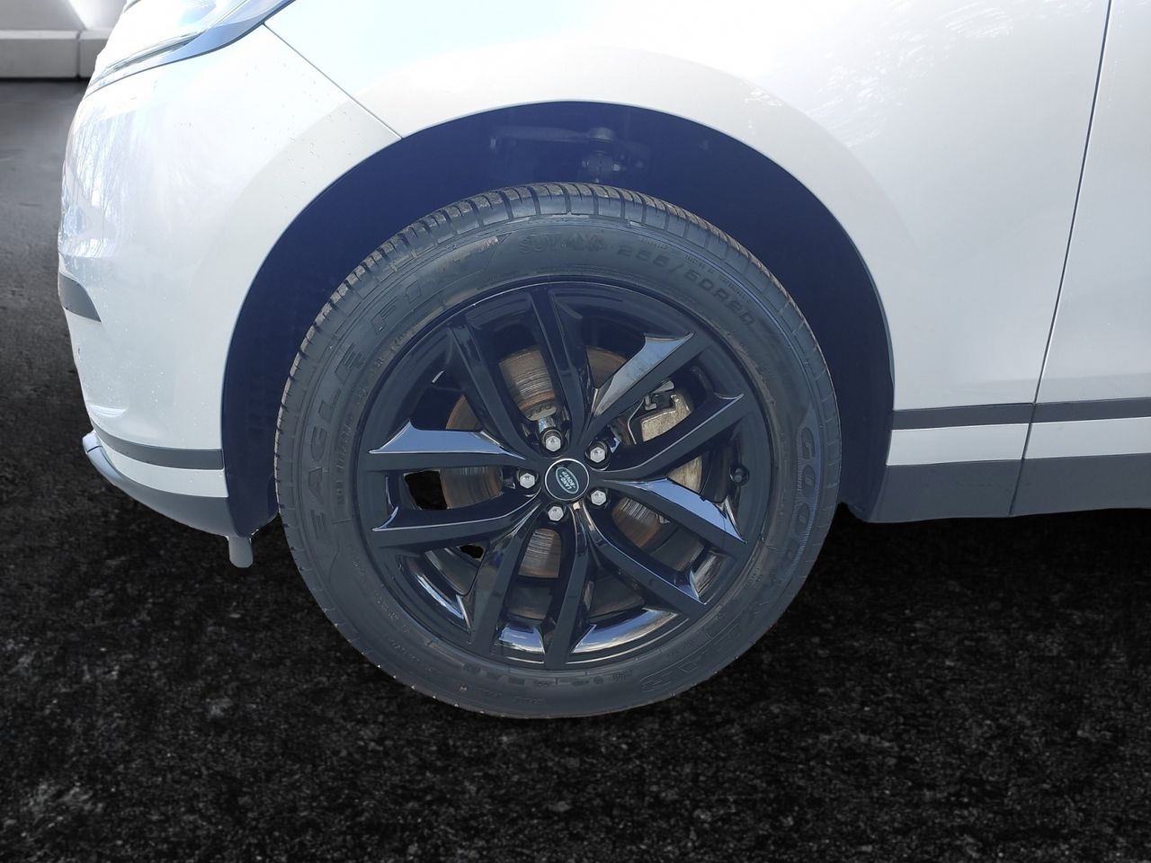 Foto Land-Rover Range Rover Velar 15
