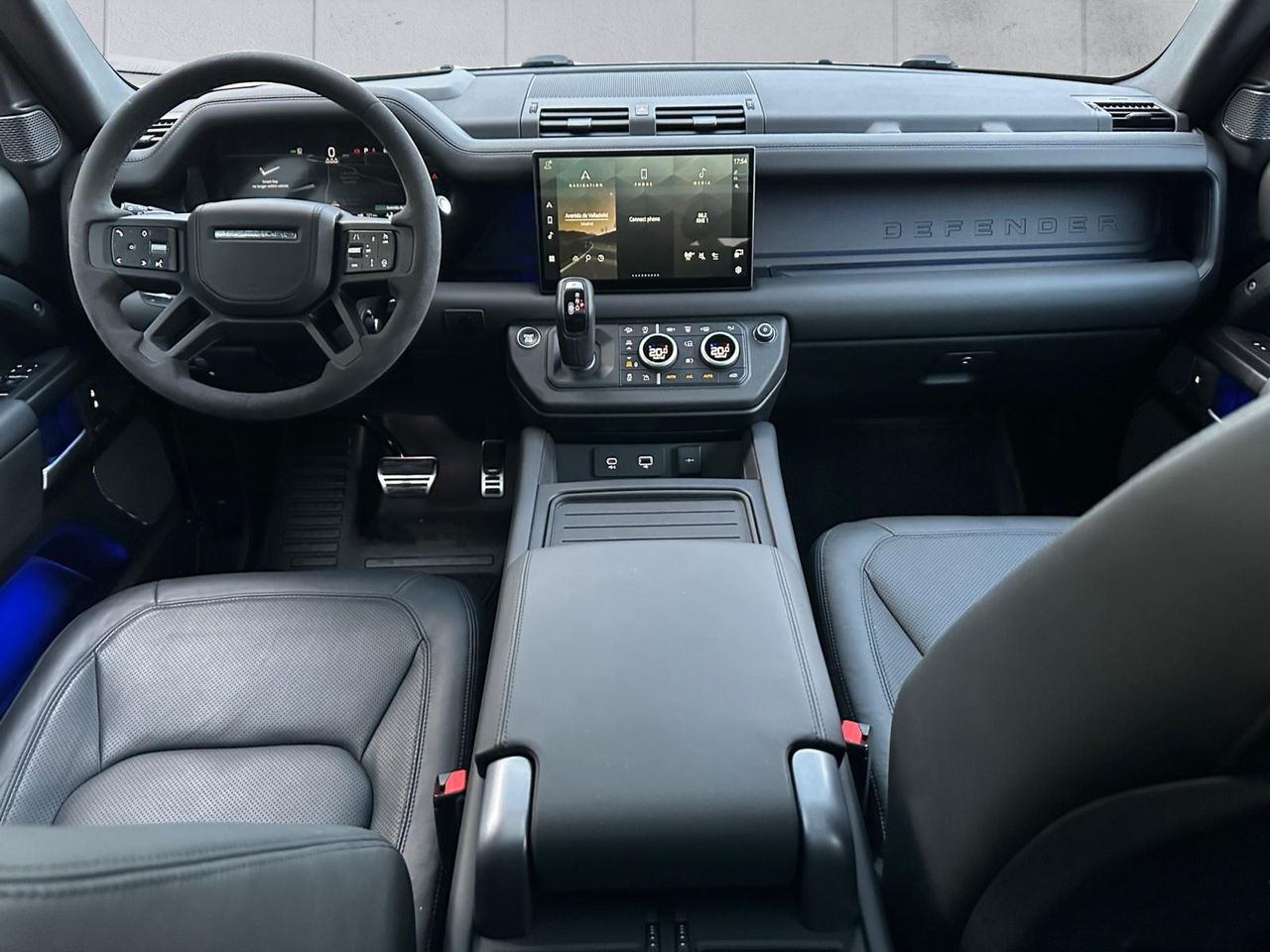 Foto Land-Rover Defender 8